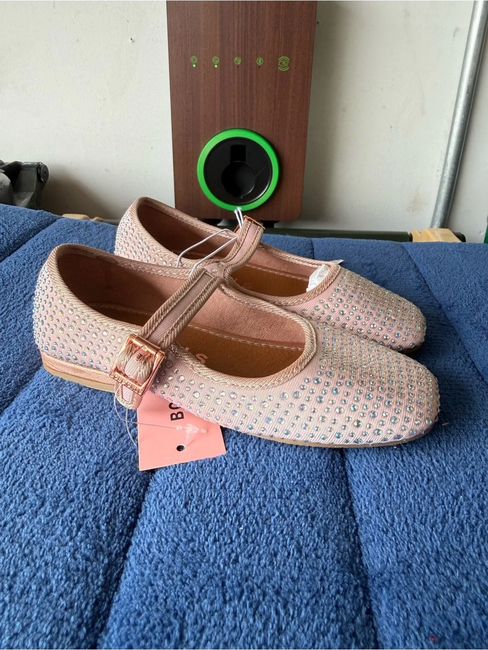 BCBG Girls Blush Rhinestone Mary Jane Flats Shoes Size 12M New